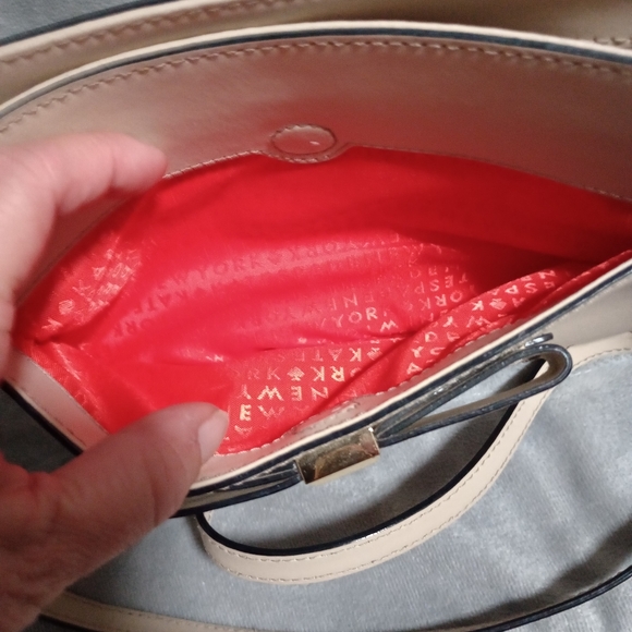 Kate Spade Ivory Leather Crossbody Monford Park Smooth Angelica with Booklet - Picture 7 of 13